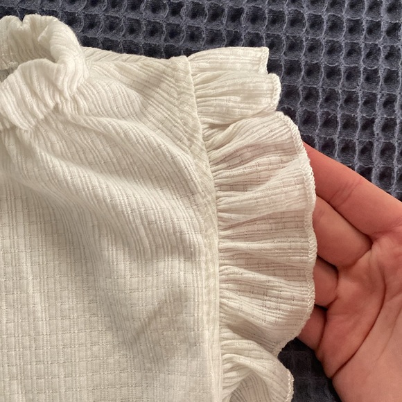 Flowy Maternity Shirt Blouse - Picture 2 of 3